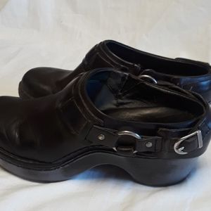 Ariat Black Buckle Clog size 36.5